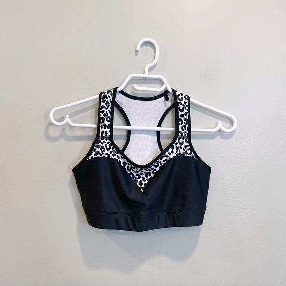 Fierce Pulse Workout Set - Picture 4 of 12